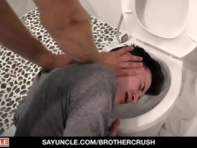 Hot blondie trent marx gets more than a sensual massage from stepbro