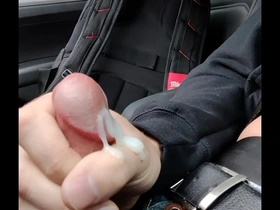 046 so much cum  making my hand drip in the car vegaslife486