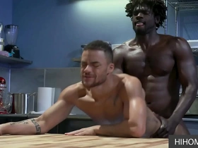 Bareback riding that black dick - beaux banks,devin trez