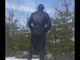 Leather guy jerking in the forest