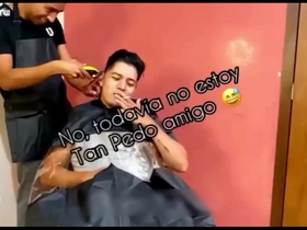 Barber shop a domicilio y termina en follada